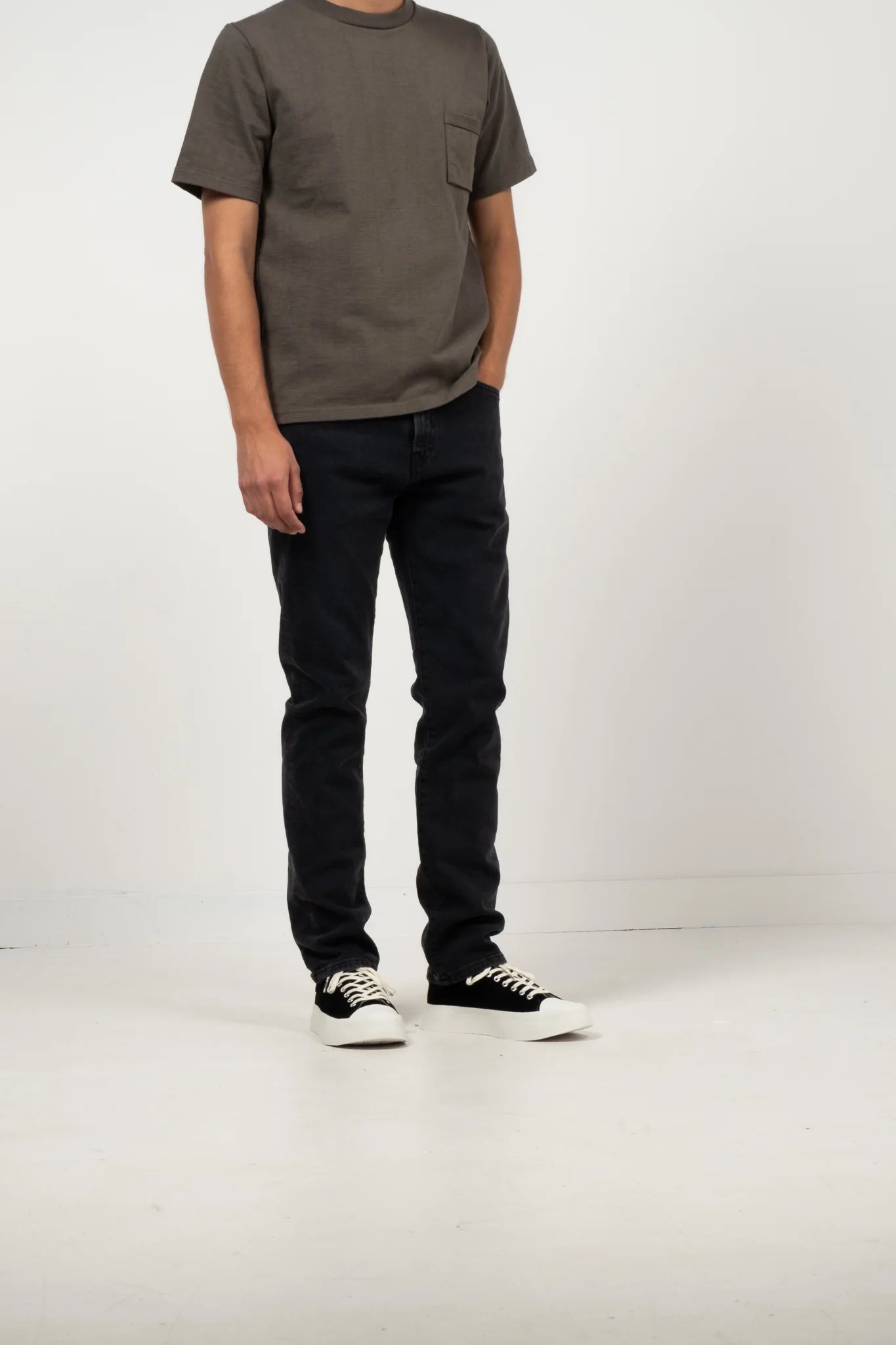 C.O.F. Studio M7 Tapered Comfort Indigo Rinsed Denim