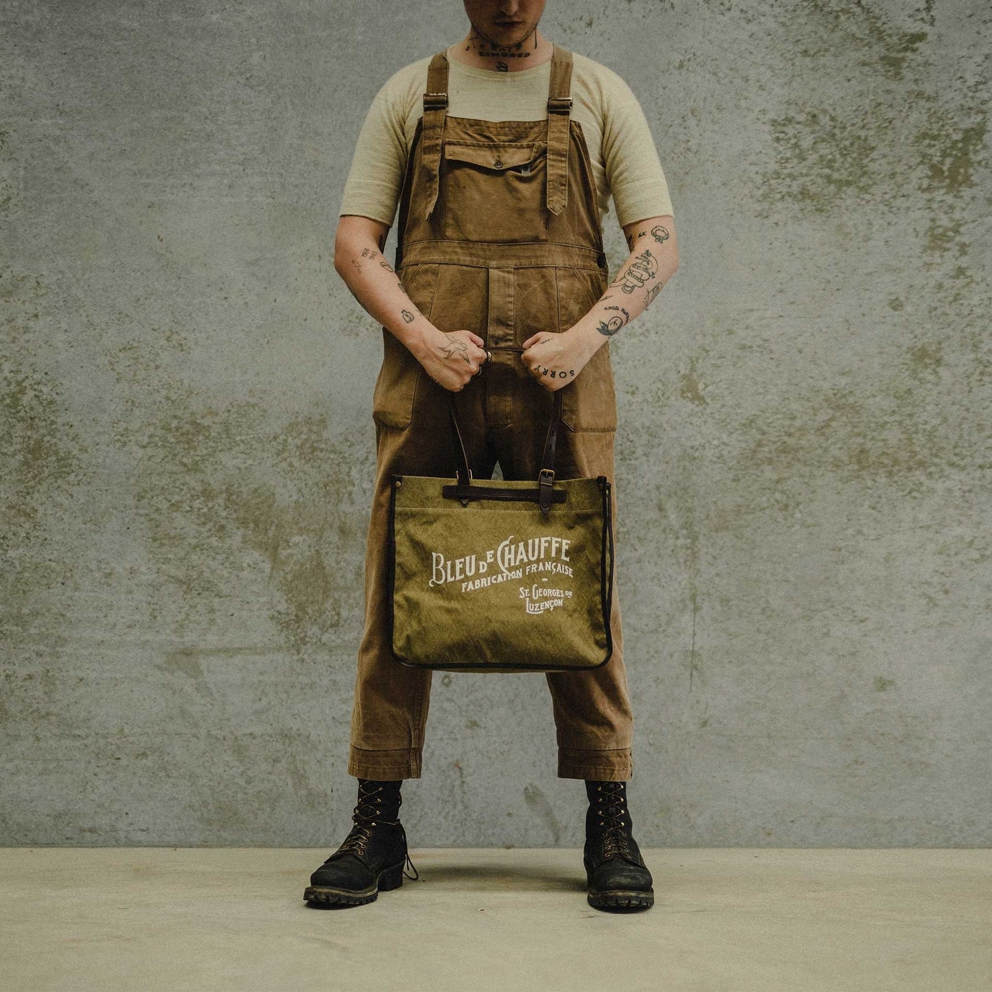 Bleu de Chauffe Bazar Tote Bag in khaki stonewash